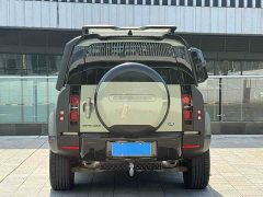 Land Rover Defender 110 P400 Dark Edition - ფოტო 6