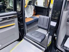 Land Rover LEVC TX TX5 EREV Edition - ფოტო 14