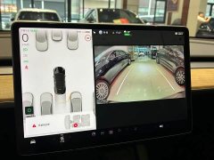 Tesla Model Y Standard Range RWD - ფოტო 10