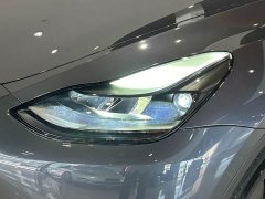 Tesla Model Y Long Range All-Wheel Drive - ფოტო 2