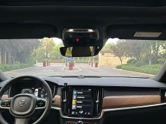Volvo S90 B5 Inscription Luxury - ფოტო 4