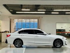 BMW 3 Series 325Li M Sport Package - ფოტო 8