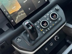 Land Rover Defender 110 3.0T P400 X-DYNAMIC HSE - ფოტო 9