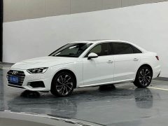 Audi A4L 40 TFSI Luxury Elegance - ფოტო 1