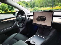 Tesla Model Y 2022 Facelift Rear-Wheel Drive - ფოტო 11
