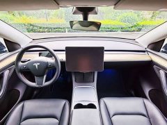 Tesla Model Y 2022 Facelift Rear-Wheel Drive - ფოტო 13