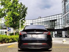Tesla Model Y 2022 Facelift Rear-Wheel Drive - ფოტო 5