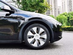 Tesla Model Y 2022 Facelift Rear-Wheel Drive - ფოტო 8
