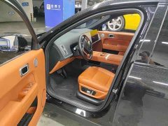 Li Auto L8 Max - ფოტო 4
