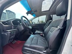 Honda Odyssey 2.0L e:HEV Sharp Radiance Edition - ფოტო 4