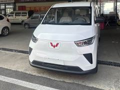 Wuling Yangguang 400km Passenger Vehicle Comfort Edition - photo 1
