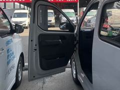 Wuling Yangguang 400km Passenger Vehicle Comfort Edition - photo 8