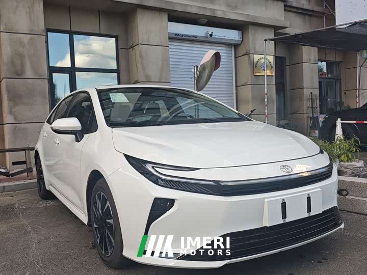 Toyota Corolla 1.8L Hybrid Elite - ავტომობილი ჩინეთიდან