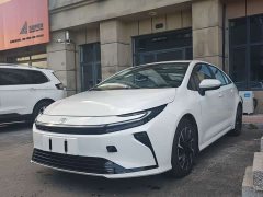 Toyota Corolla 1.8L Hybrid Elite - ფოტო 2
