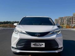 Toyota Sienna 2024 2.5L Hybrid AWD Luxury - ფოტო 2