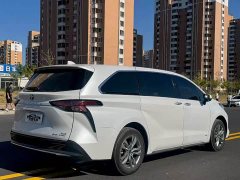 Toyota Sienna 2024 2.5L Hybrid AWD Luxury - ფოტო 7
