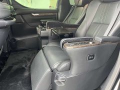 Toyota Vellfire 2021 Crown Hybrid 2.5L HV Premium Edition - ფოტო 5