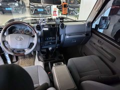 Toyota Land Cruiser (Imported) LC76 4.0L Manual - ფოტო 5