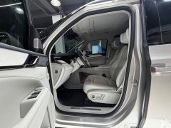 Volvo EM90 2025 Ultra Six-Seater - ფოტო 10