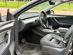 Tesla Model Y Rear-Wheel Drive - ფოტო 7