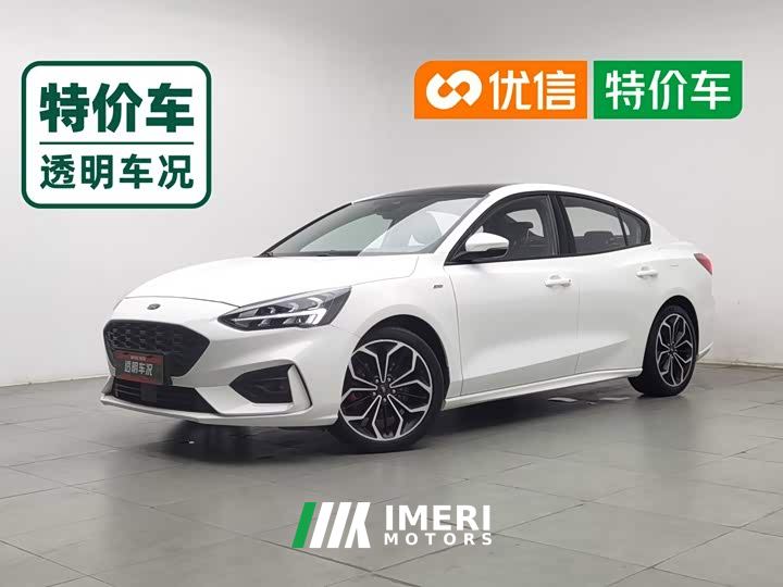 Ford Focus Sedan EcoBoost 180 Automatic ST Line