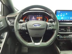 Ford Focus Sedan EcoBoost 180 Automatic ST Line - ფოტო 11