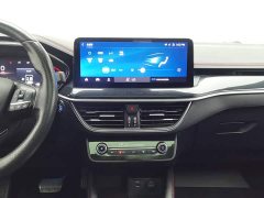 Ford Focus Sedan EcoBoost 180 Automatic ST Line - ფოტო 12