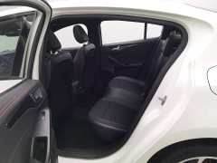 Ford Focus Sedan EcoBoost 180 Automatic ST Line - ფოტო 15