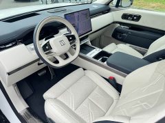 Zeekr Geely Zeekr 9X Ultra 70kWh 6-Seater - ფოტო 8
