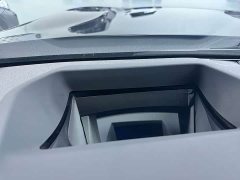 BMW 5 Series 530Li Luxury M Sport Package - ფოტო 18