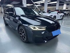BMW 5 Series 530Li Luxury M Sport Package - ფოტო 3