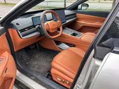 Dongfeng eπ007 Pure Electric 565 AWD Max Pilot Edition - ფოტო 5