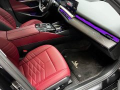 BMW 5 Series 530Li Luxury M Sport Package - ფოტო 14