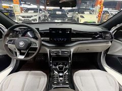 BYD Qin PLUS Glory Edition DM-i 55KM Leading - ფოტო 8
