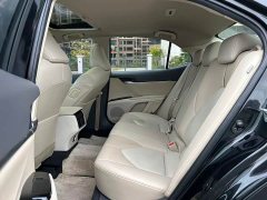 Toyota Camry 2.0G Luxury - ფოტო 4