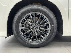 Toyota Alphard 2020 Hybrid 2.5L Golden Special Edition - ფოტო 15