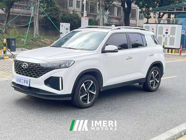 Hyundai Beijing Hyundai ix35 2.0L Automatic 2WD GLS Leading Edition - ავტომობილი ჩინეთიდან