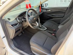 Chevrolet Cruze 325T Automatic Joyful Edition - ფოტო 4