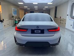 BMW 3 Series 325Li M Sport Package - ფოტო 4