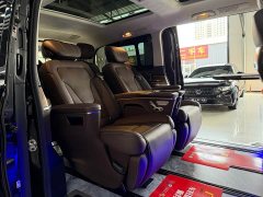 Mercedes-Benz V-Class 2022 V 260 L Long Wheelbase Luxury Edition - ფოტო 13