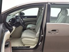 Buick GL8 Land Business Class Smart Edition - ფოტო 10