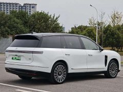 NIO ES8 2026 Six-Seat Executive Luxury Edition - ფოტო 2