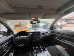 Mitsubishi Outlander 2.4L AWD Enjoy Edition 5-Seater - ფოტო 6