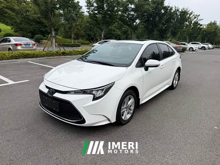Toyota Corolla 1.8L CVT Luxury - ავტომობილი ჩინეთიდან