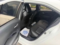 Toyota Corolla 1.8L CVT Luxury - ფოტო 12