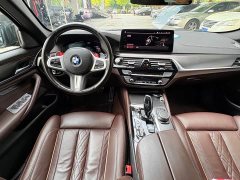 BMW 5 Series (Imported) Facelift 540i Elegance M Sport Package - ფოტო 7