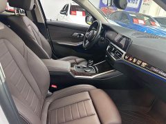BMW 3 Series 325i M Sport Package - ფოტო 8