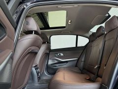 BMW 3 Series 320Li M Sport Package - ფოტო 19