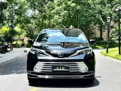 Toyota Sienna 2.5L Hybrid Premium Edition - ფოტო 2