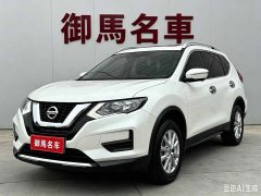 Nissan Qashqai Classic 2.0L FWD Smart Connect Premium Edition - ფოტო 1